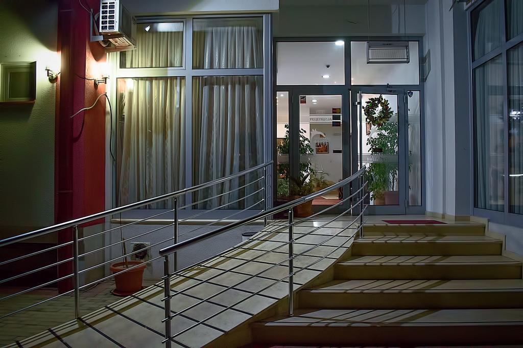 Hotel Nar Γευγελή Εξωτερικό φωτογραφία